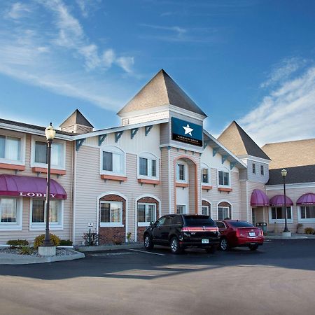 Magnuson Grand Pioneer Inn And Suites Эсканаба Экстерьер фото