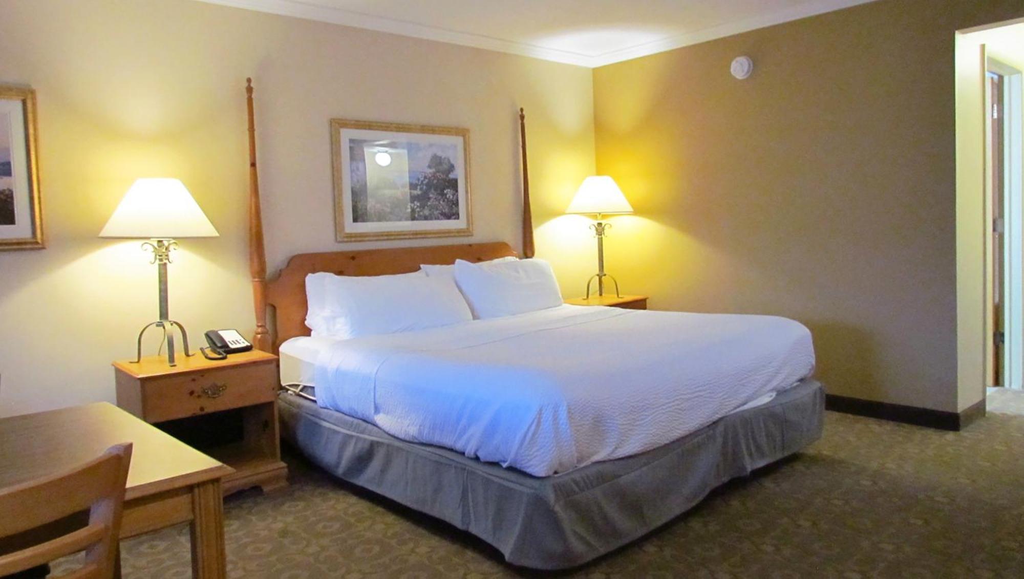 Magnuson Grand Pioneer Inn And Suites Эсканаба Экстерьер фото