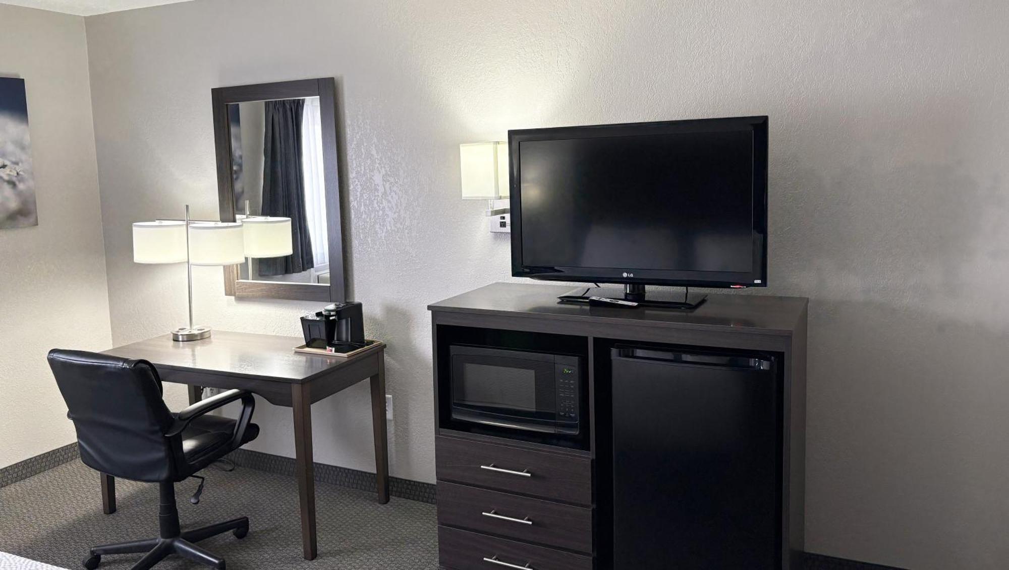 Magnuson Grand Pioneer Inn And Suites Эсканаба Экстерьер фото